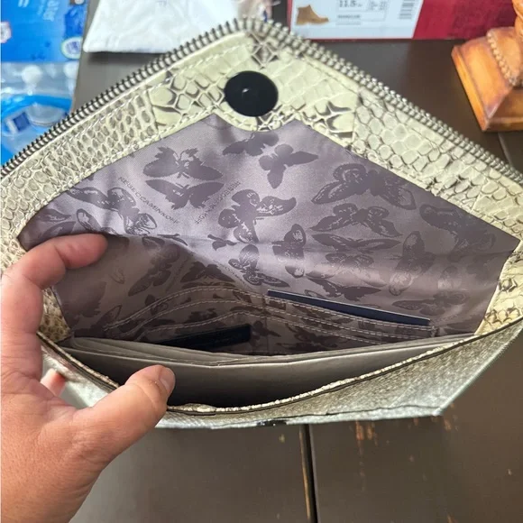 Rebecca Minkoff Cream Leo Clutch - Picture 3 of 3